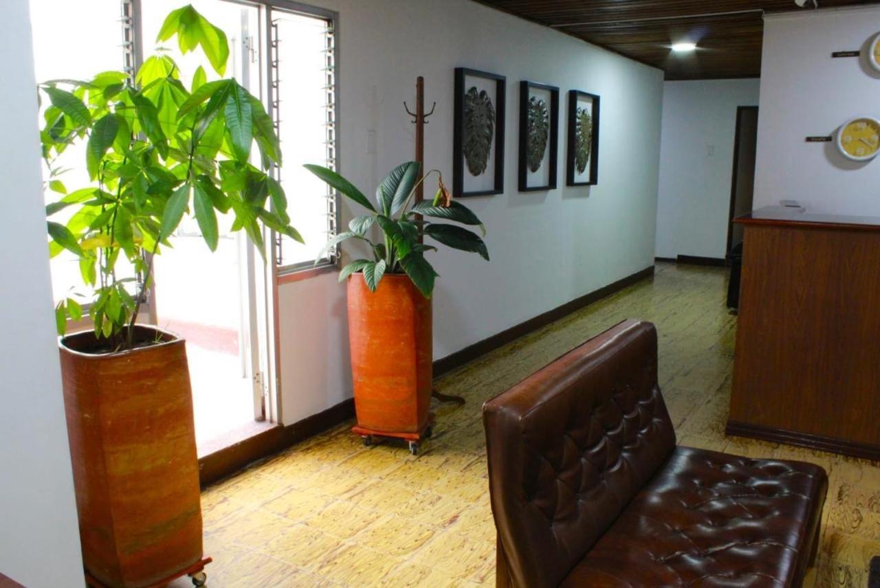 Hotel Alpino Armenia Екстериор снимка