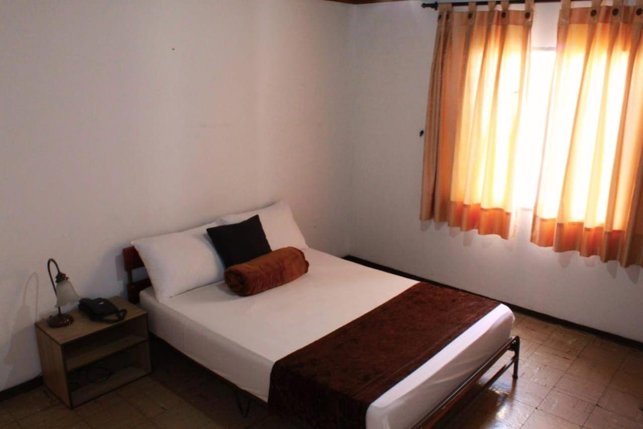 Hotel Alpino Armenia Екстериор снимка